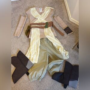 Disney Store Star Wars The Force Awakens Rey Costume  Youth Size 7/8